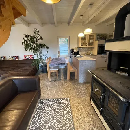 Waldhaus Bei Berlin * Eggersdorf (Brandenburg)